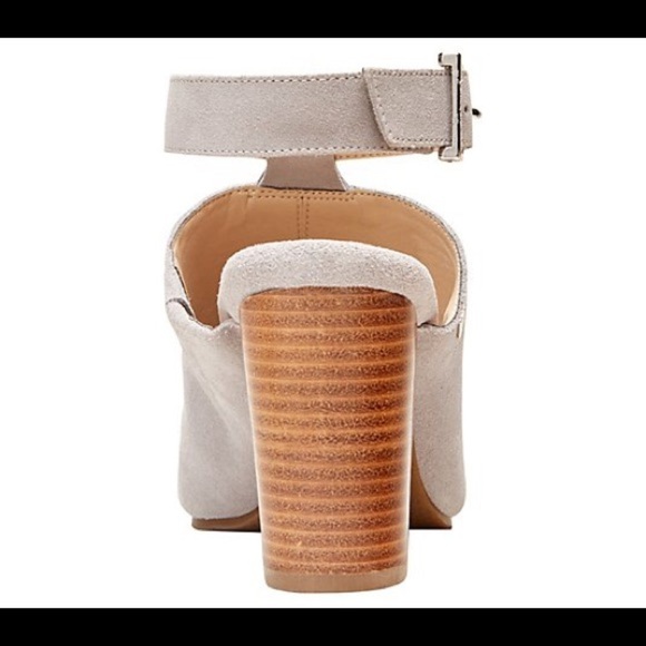 Vionic Kaia Open Toe Leather Heel Slingbacks - Picture 4 of 11